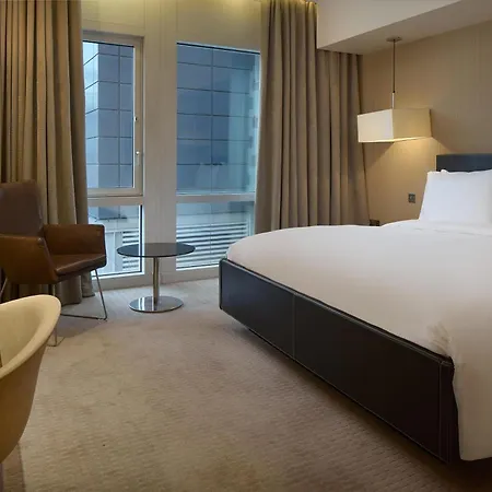 Radisson Blu Hotel, London Canary Wharf East-3